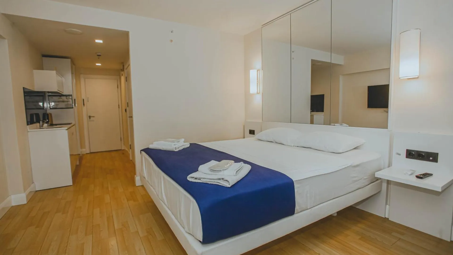 Advanced Sea View Aparthotel In Orbi City Batumi