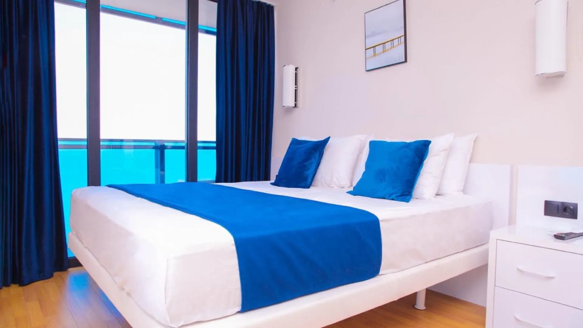 Advanced Sea View Aparthotel In Orbi City Батуми