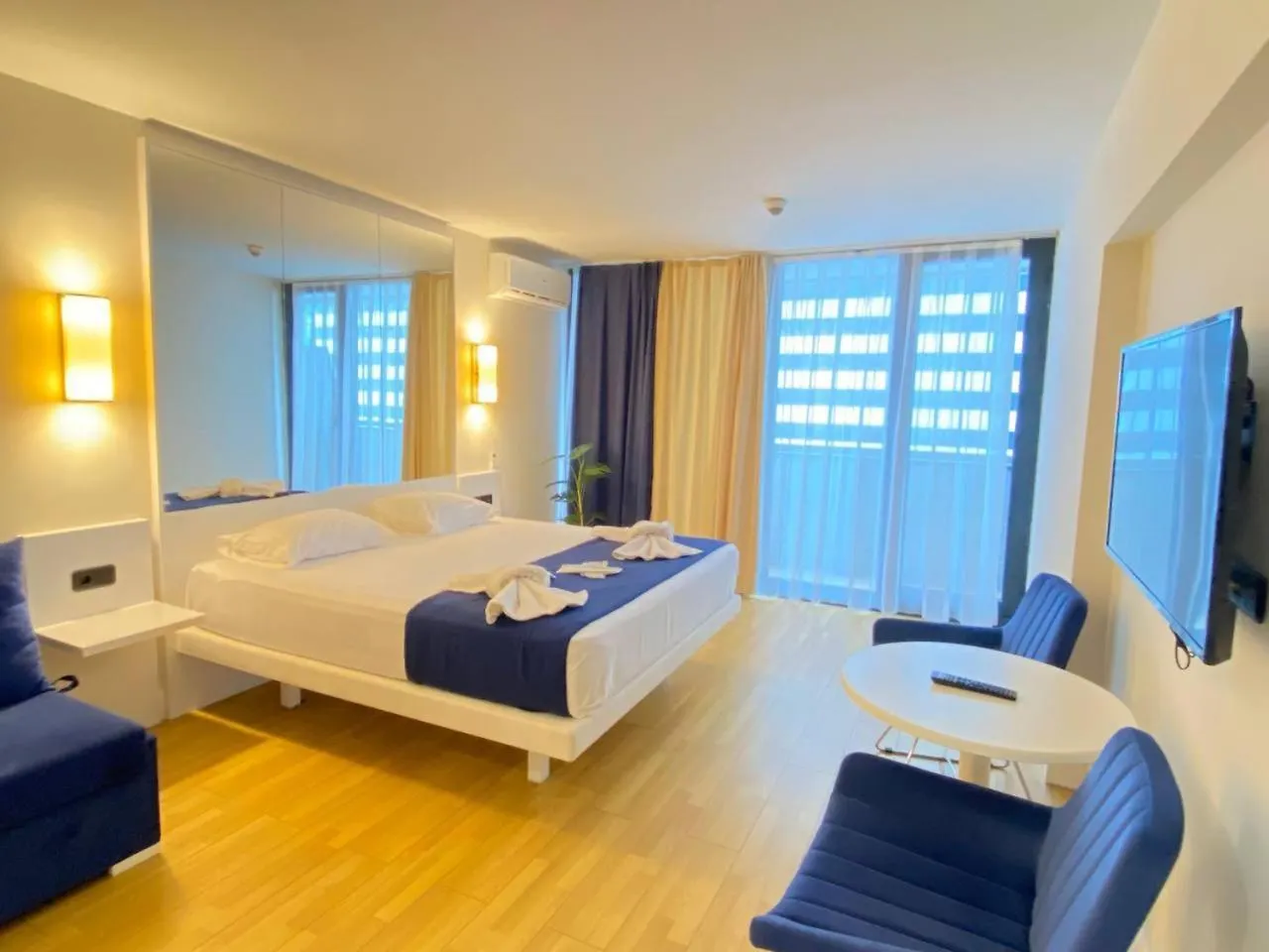 Advanced Sea View Aparthotel In Orbi City Батуми
