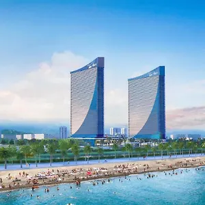 Апарт-отель Orbi Luxury Sea View, Батуми